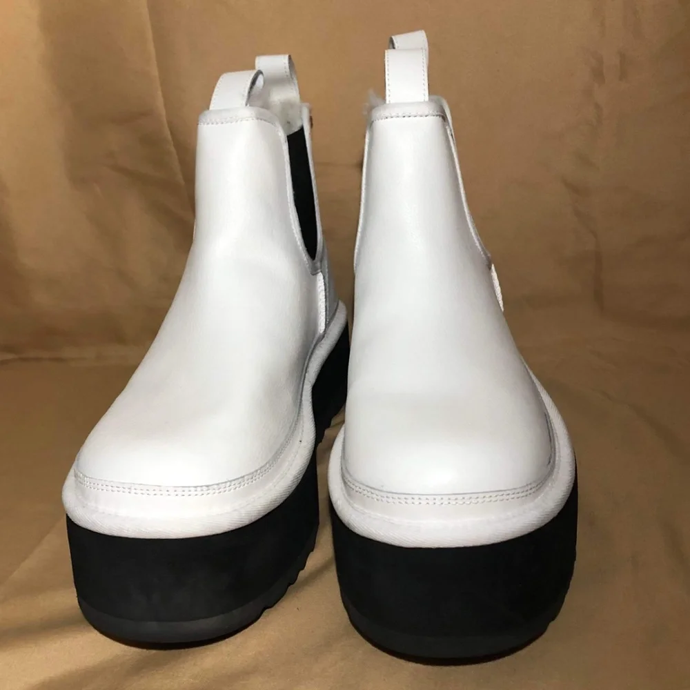 UGG dual pull